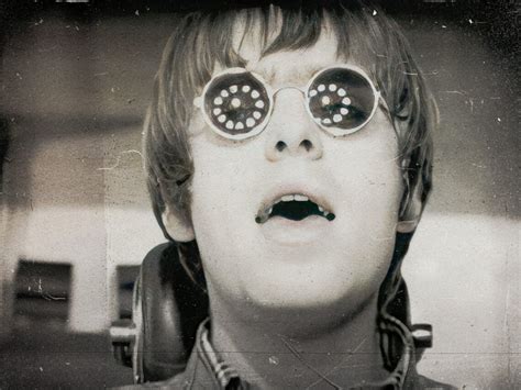 oasis glasses band.